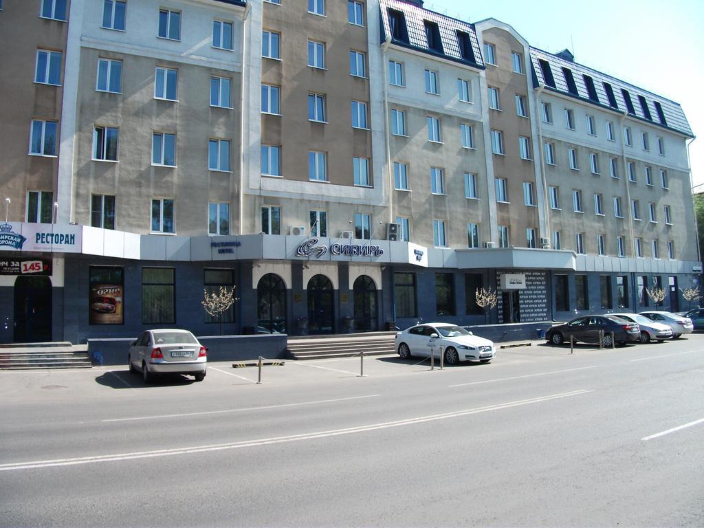 Hotel Sibir Barnaul Eksteriør billede